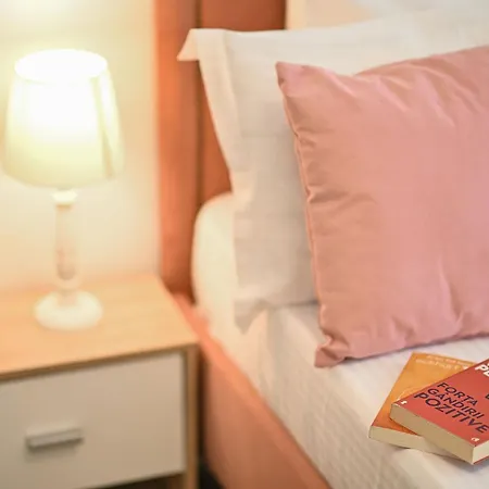 Eviana Sea View Apartment- & Pools ママイア