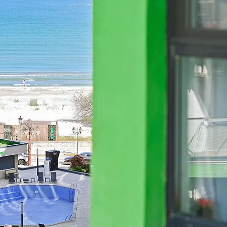 Eviana Sea View Apartment- & Pools Apartament *