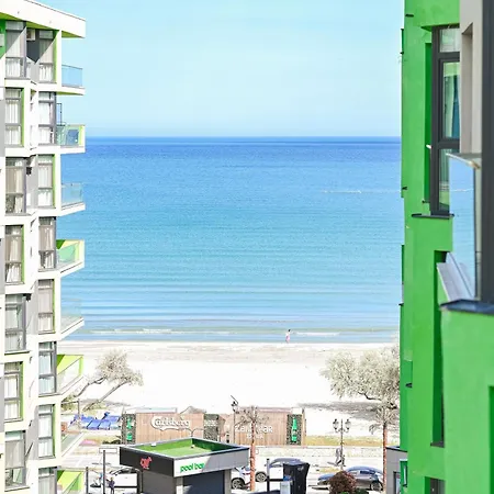 Eviana Sea View Apartment- & Pools Apartament *