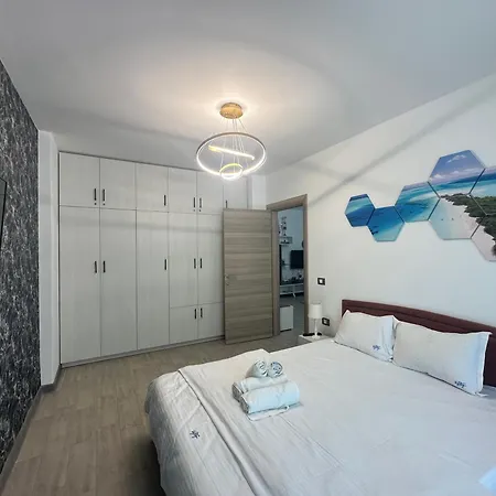 Apartman Eviana Sea View Apartment- & Pools *