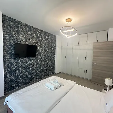 Eviana Sea View Apartment- & Pools *